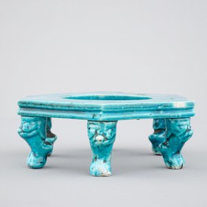Un soccle en porcelaine de Chine monochrome turquoise, Kangxi — photo 4