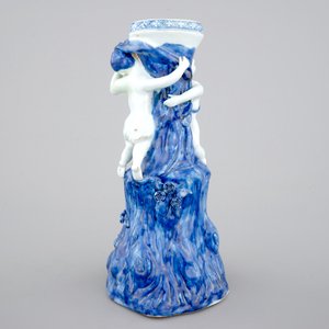 A Chinese porcelain Meissen style fruit basket base, Qianlong, 18th C. — photo 2
