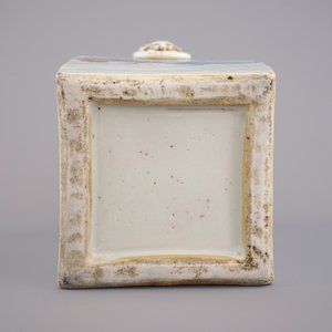 A Chinese porcelain square vase with actors and poems, Wu Shuang Pu, 19th C. — photo 7
