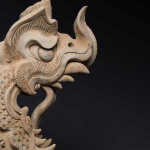 A Chinese pottery dragon head architectural tile, Song/Jin — photo 8