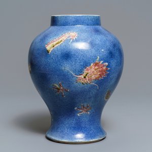 A Chinese powder blue and copper red 'dragon' vase, Kangxi mark, 19th C. — photo 6