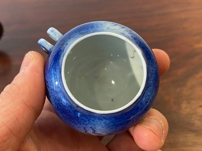 A Chinese powder-blue-glazed bird feeder with a dragon, 19th C. — photo 9