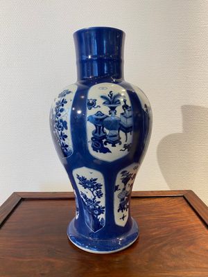A Chinese powder-blue-ground 'antiquities' vase, Kangxi — photo 2