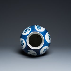 A Chinese powder-blue-ground 'antiquities' vase, Kangxi — photo 5