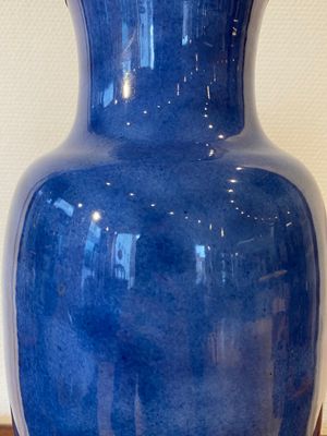 A Chinese powder-blue vase with copper-mounted rim, Xuande mark, Kangxi — photo 6