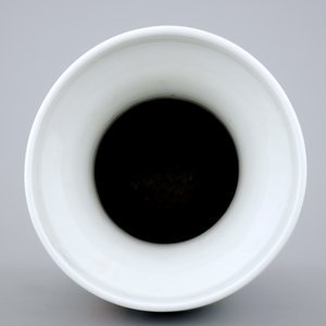 A Chinese PRC Cultural Revolution subject porcelain vase, 20th C. — 照片 5