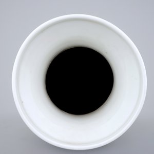 A Chinese PRC Cultural Revolution subject porcelain vase, 20th C. — photo 5