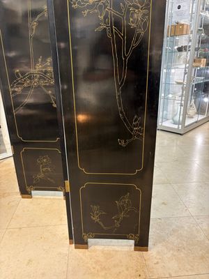 A Chinese precious-stone-inset gilt-lacquered four-panel 'Ba Jun Tu 八骏图' folding screen, 20th C. — foto 17