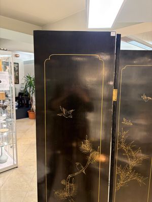 A Chinese precious-stone-inset gilt-lacquered four-panel 'Ba Jun Tu 八骏图' folding screen, 20th C. — foto 22