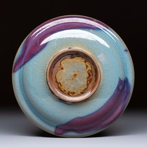 A Chinese purple-splashed 'Jun' plate, 20th C. — photo 2
