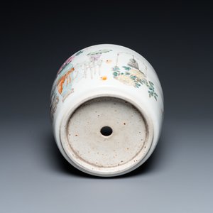 A Chinese qianjiang cai 'antiquities' jardinière, 19/20th C. — 照片 7