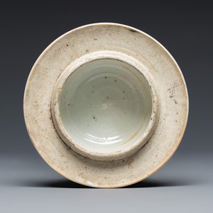 A Chinese qianjiang cai 'Antiquities' vase and cover — photo 9