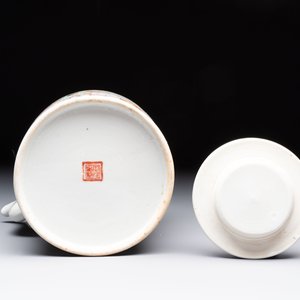 A Chinese qianjiang cai covered teapot and a covered wine warmer, Tongzhi mark, 19/20th C. — foto 7