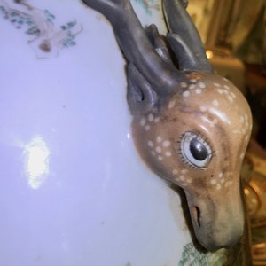 A Chinese qianjiang cai hu-shaped deer vase, 19/20th C. — photo 15