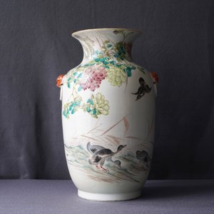 A Chinese qianjiang cai 'mandarin ducks' vase, 19/20th C. — 照片 7