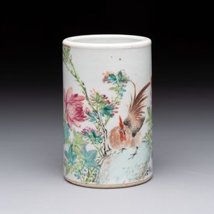 A Chinese qianjiang cai 'rooster' brush pot, signed Hengxing 恆興, Tongzhi mark, 19/20th C. — 照片 1