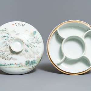 A Chinese qianjiang cai spice box and a warming bowl on foot, 19/20th C. — photo 9