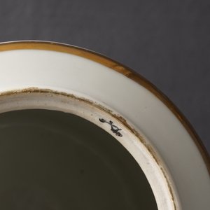 A Chinese qianjiang cai teapot and a box and cover, signed Ma Qingyun, 19/20th C. — 照片 17