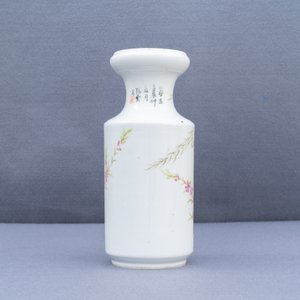 A Chinese qianjiang cai vase, signed Zhang Ying, 19/20th C. — photo 8