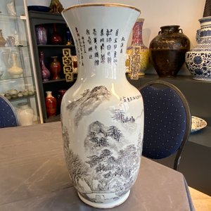 A Chinese qianjiang cai vase with a fine landscape, 19/20th C. — 照片 9