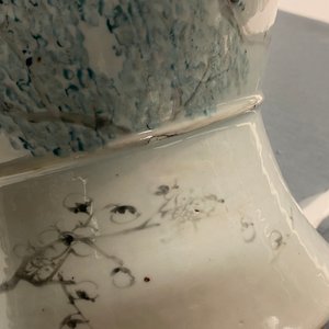 A Chinese qianjiang cai vase with butterfly-shaped ornaments, 19th C. — 照片 12