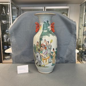 A Chinese qianjiang cai vase with musicians and scholars, 19/20th C. — 照片 7