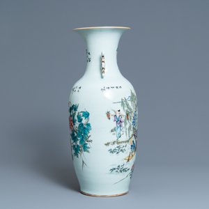 A Chinese qianjiang cai vase with two-sided design, 19/20th C. — photo 2