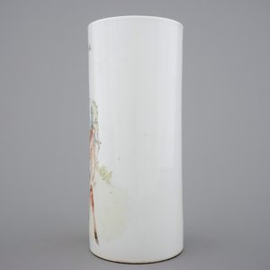 A Chinese Qianjiang porcelain hat stand, 19/20th C. — photo 2