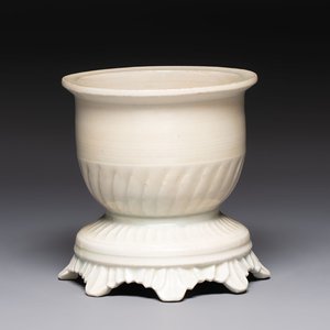 A Chinese qingbai censer, Northern Song or later — 照片 1