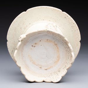 A Chinese qingbai censer with masks in relief, 20th C — photo 7