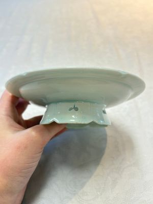 A Chinese qingbai cup stand, Song — photo 4