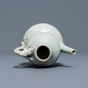 A Chinese qingbai ewer and cover, Yuan — 照片 6