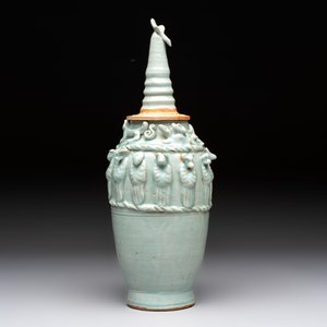 A Chinese qingbai-glazed covered urn applied with zodiac figures, Song — photo 4