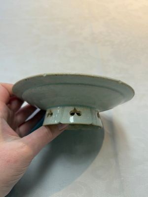 A Chinese qingbai lobed cup and stand, Song — foto 10