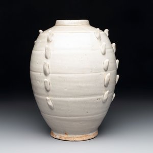 A Chinese qingbai multi-cornered jar, Song — photo 2