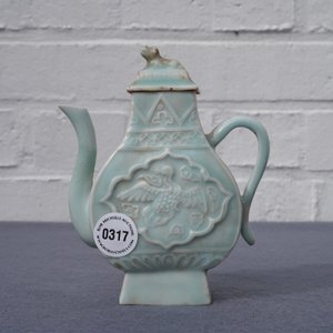 A Chinese qingbai relief-decorated 'phoenix' ewer and cover, Yuan — 照片 14