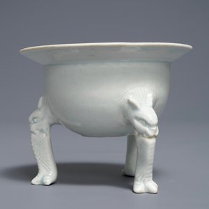 A Chinese qingbai tripod censer, Song or Yuan — 照片 5
