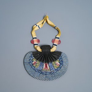 A Chinese Qingyang embroidered scent pouch sachet, Qing — photo 1