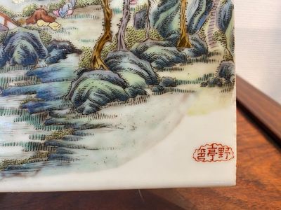 A Chinese rectangular famille rose plaque, Wang Yeting 汪野亭 seal mark, Republic — 照片 6