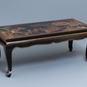 A Chinese rectangular lacquered wood table for the European market, 19th C. — 照片 1