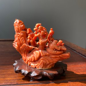 A Chinese red coral 'Eight Immortals' group on wooden stand, 19/20th C. — photo 9
