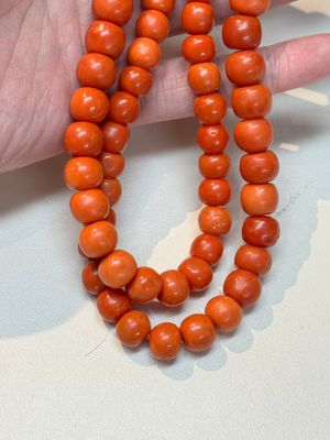 A Chinese red coral necklace, 19th C. — photo 11
