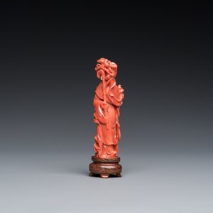 A Chinese red coral sculpture of Guanyin, 19/20th C. — 照片 3