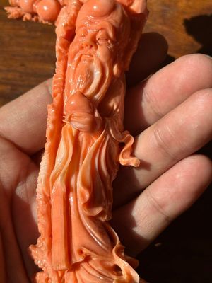 A Chinese red coral sculpture of Shoulao, 19/20th C. — photo 6