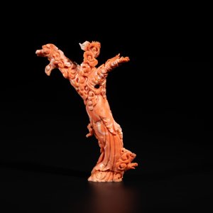 A Chinese red coral sculpture of Shoulao, 19/20th C. — photo 3