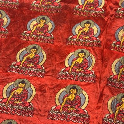 A Chinese red-ground brocade panel with seated Buddhas — photo 13