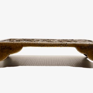 A Chinese relief-decorated bronze brush rest, Ming — photo 6