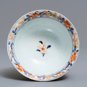 A Chinese reticulated double-walled Imari-style bowl, Kangxi — photo 6