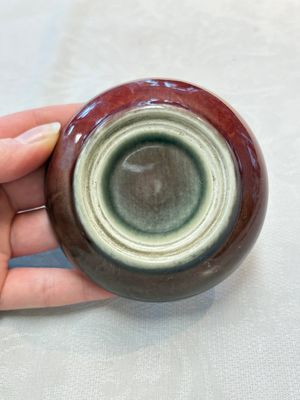 A Chinese robin's egg-glazed censer on a wooden stand and a copper-red-glazed seal paste box and cover, 19/20th C. — foto 13