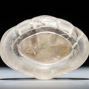A Chinese rock crystal box and cover with silver plaque, 17/18th C. — 照片 2
